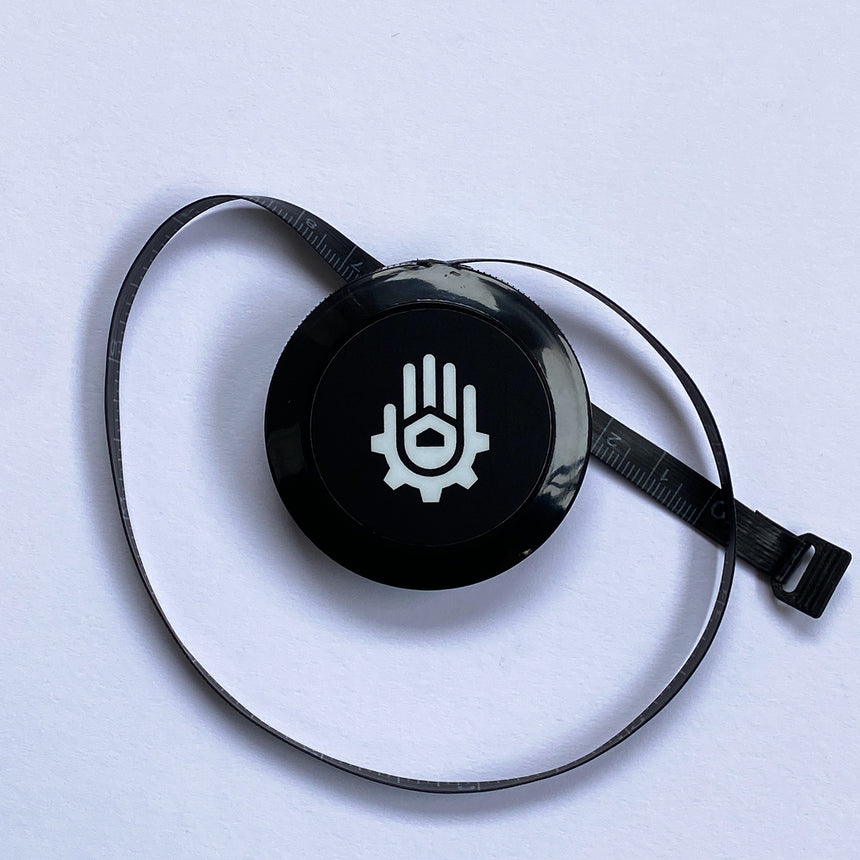 Mano & Machine Tape Measurer